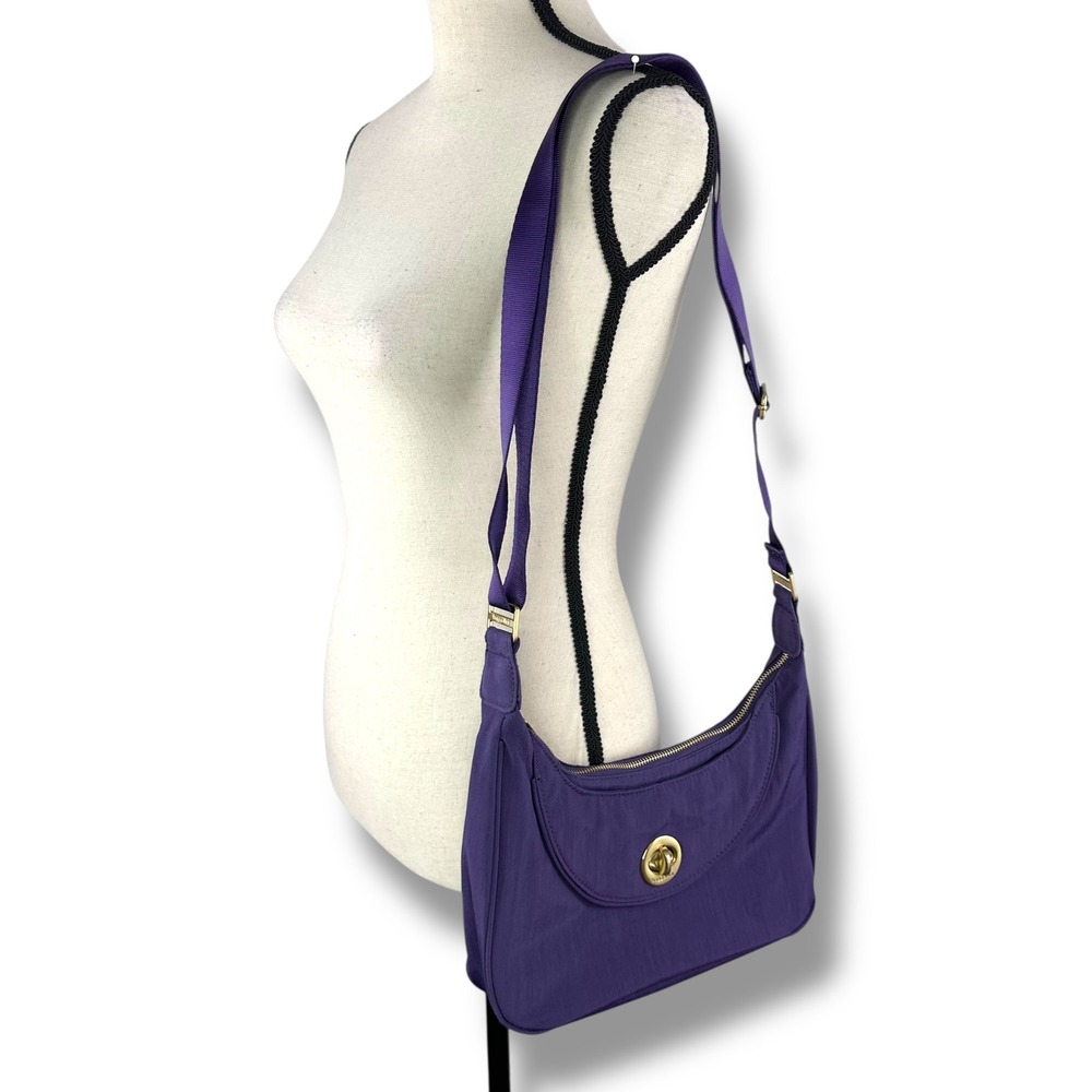 Baggallini Purple Nylon Crossbody Hobo Bag Gold Hardware Turn Lock Pocket